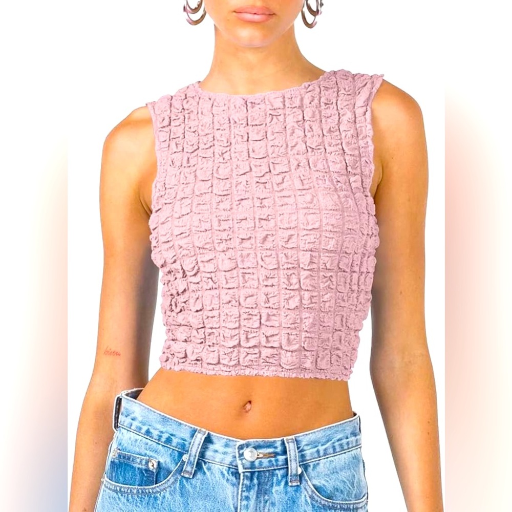 Y2K style popcorn tank in mauve